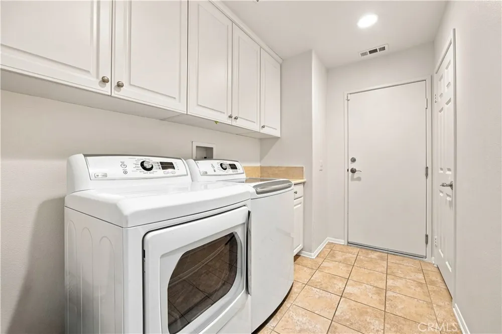 20312 Paseo Meriana Porter Ranch, CA 91326