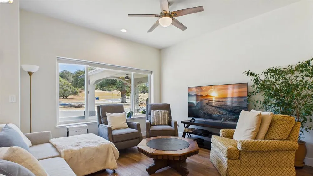 22282 Bennett Rd Sonora, CA 95370