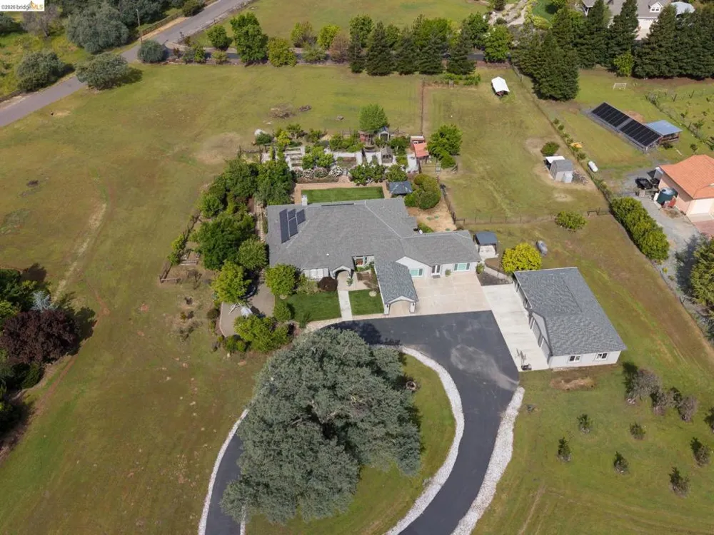 22282 Bennett Rd Sonora, CA 95370