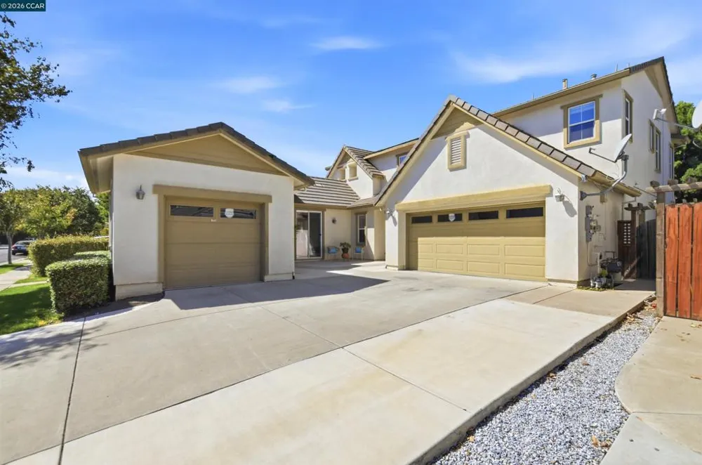 749 Ellerbrook St Mountain House, CA 95391