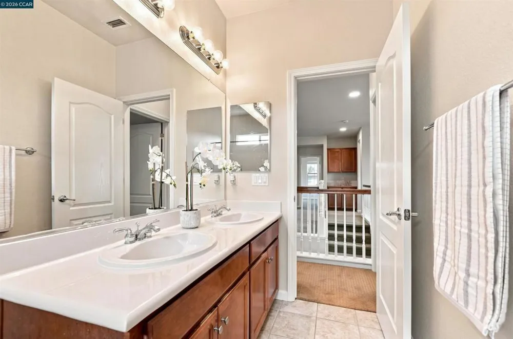 749 Ellerbrook St Mountain House, CA 95391