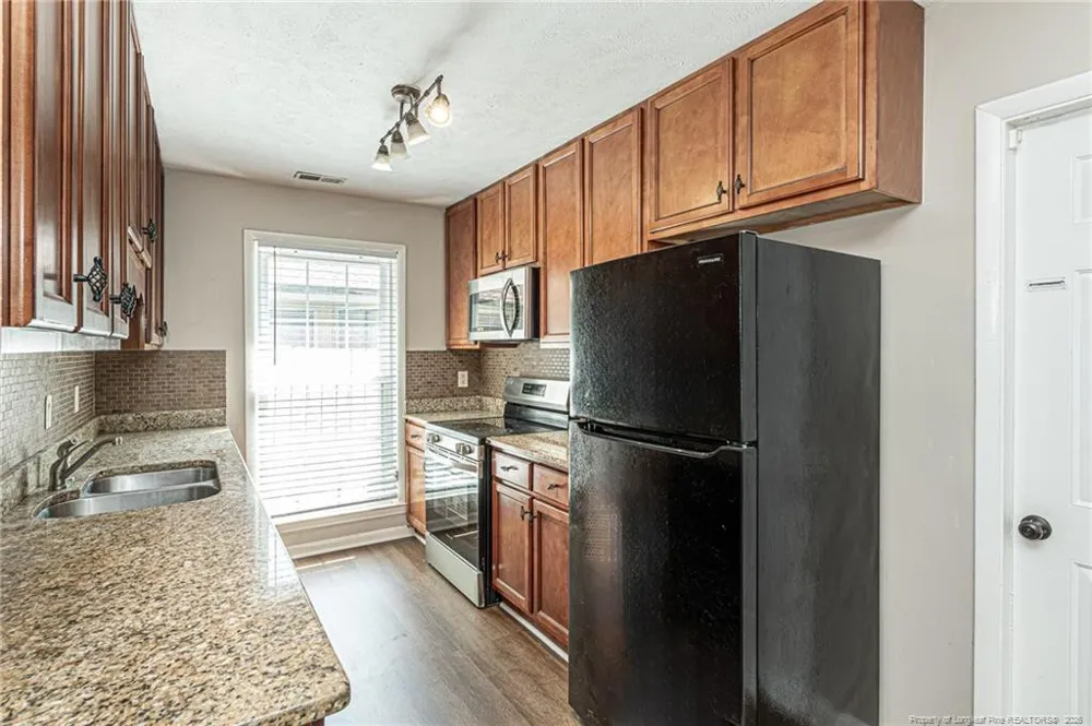 6976 Timberwood Drive Fayetteville, NC 28314