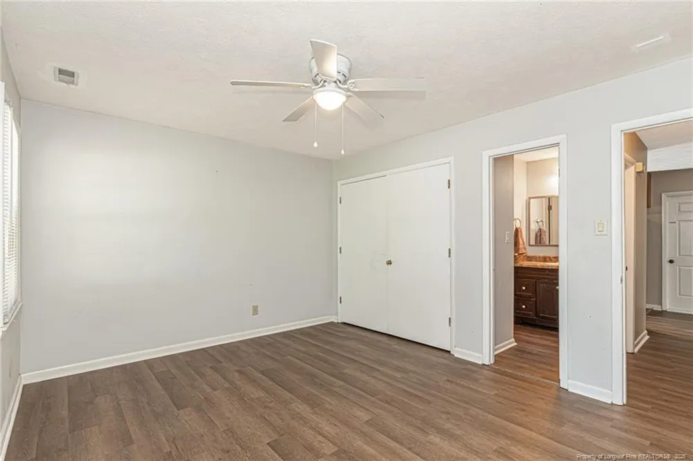 6976 Timberwood Drive Fayetteville, NC 28314