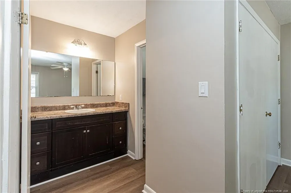 6976 Timberwood Drive Fayetteville, NC 28314