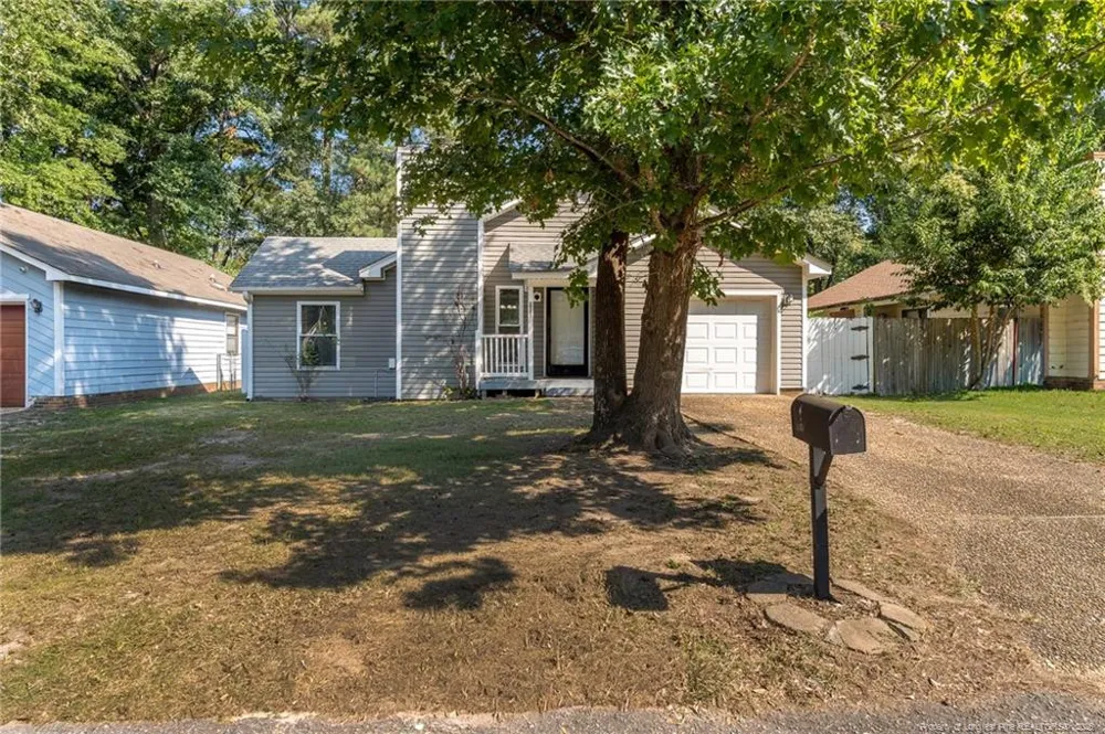 6976 Timberwood Drive Fayetteville, NC 28314