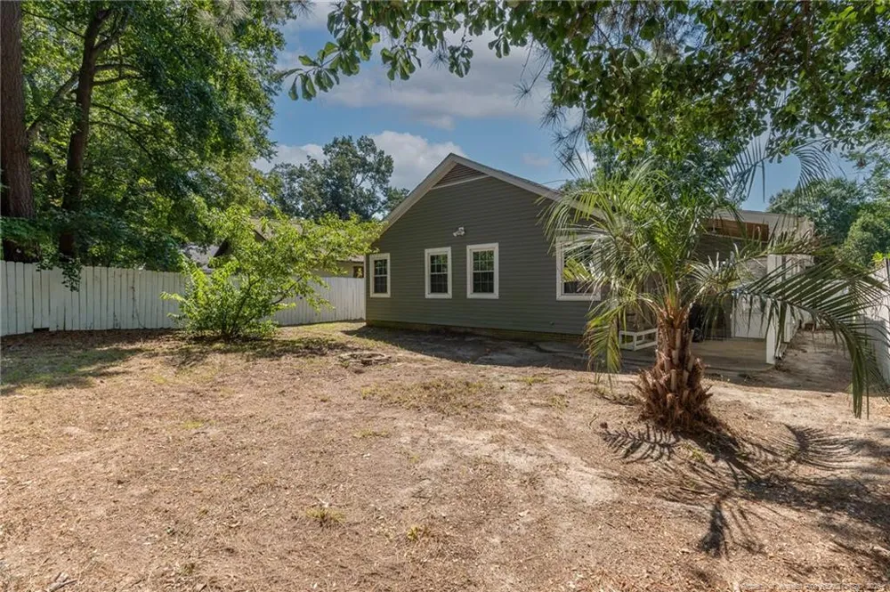 6976 Timberwood Drive Fayetteville, NC 28314