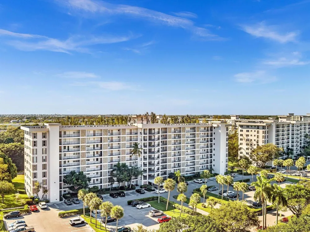 3150 Palm Aire Dr #503 Pompano Beach, FL 33069