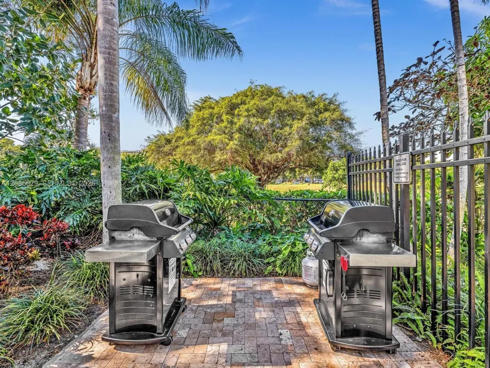 3150 Palm Aire Dr #503 Pompano Beach, FL 33069
