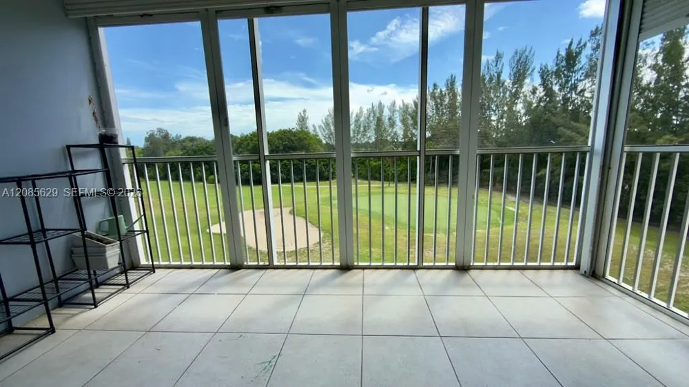 3150 Palm Aire Dr #503 Pompano Beach, FL 33069