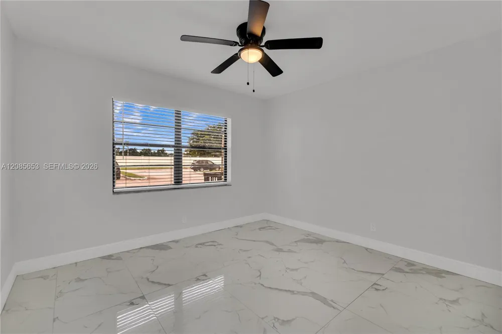 6475 W Oakland Park Blvd #102 Lauderhill, FL 33313
