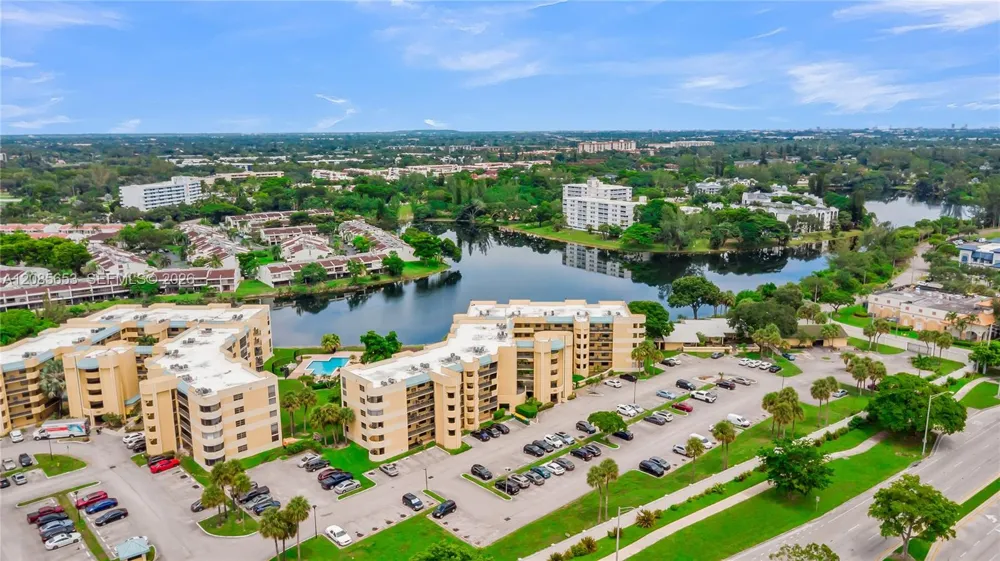 6475 W Oakland Park Blvd #102 Lauderhill, FL 33313