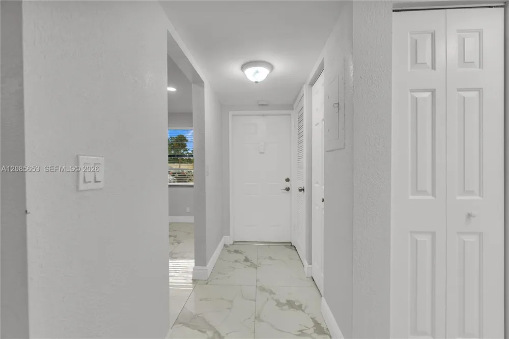 6475 W Oakland Park Blvd #102 Lauderhill, FL 33313