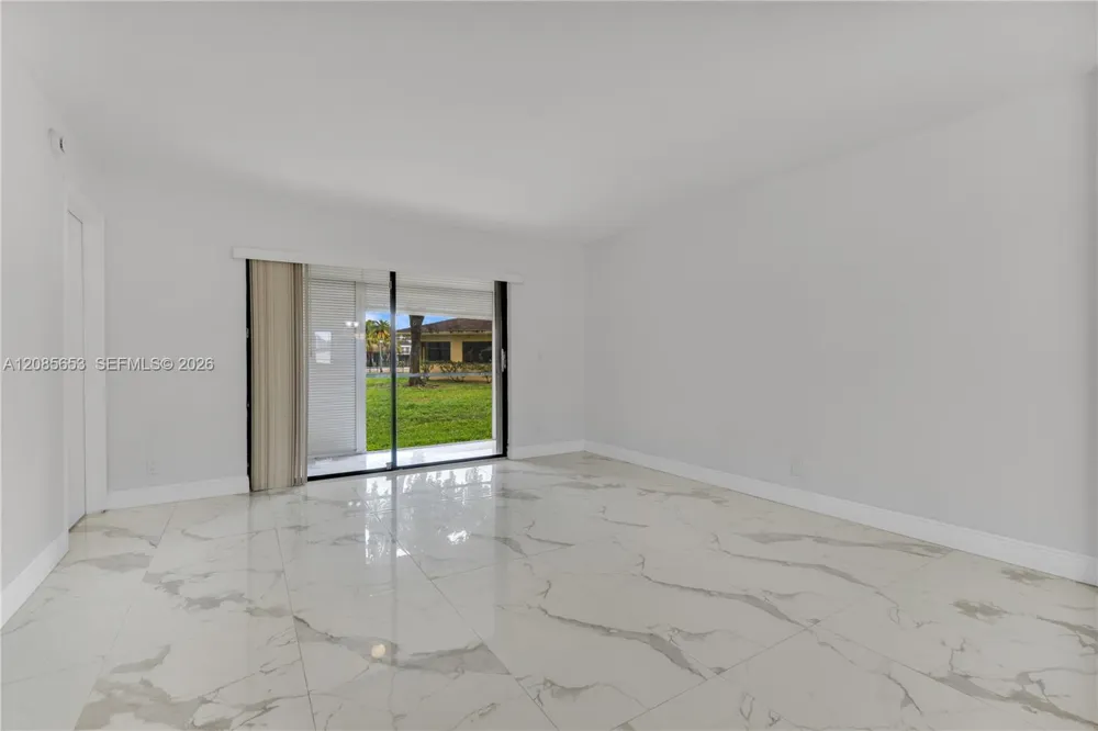 6475 W Oakland Park Blvd #102 Lauderhill, FL 33313