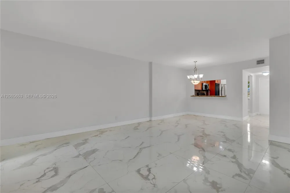 6475 W Oakland Park Blvd #102 Lauderhill, FL 33313