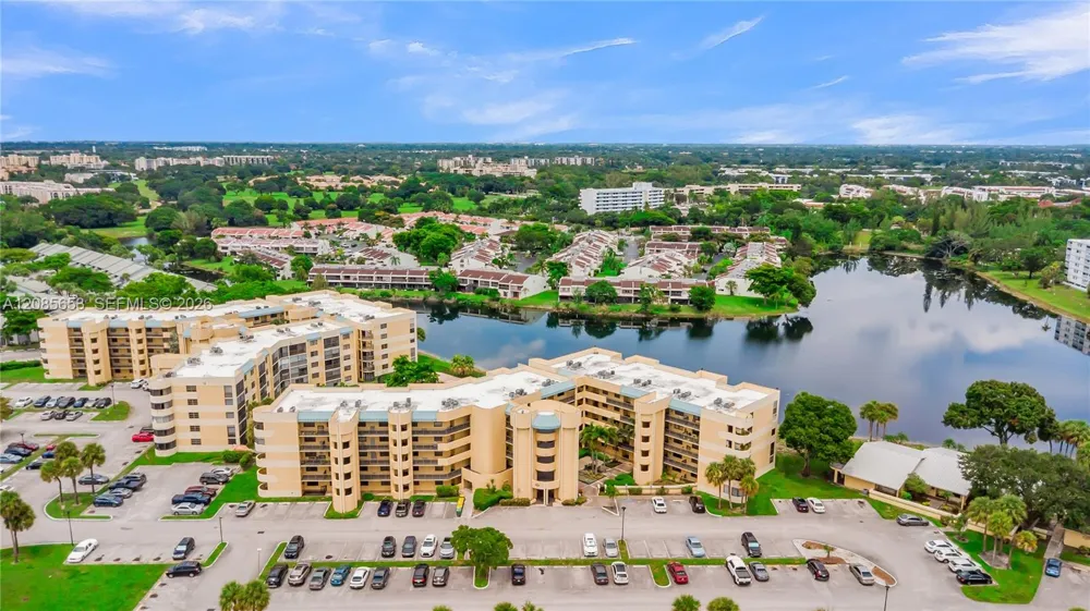 6475 W Oakland Park Blvd #102 Lauderhill, FL 33313