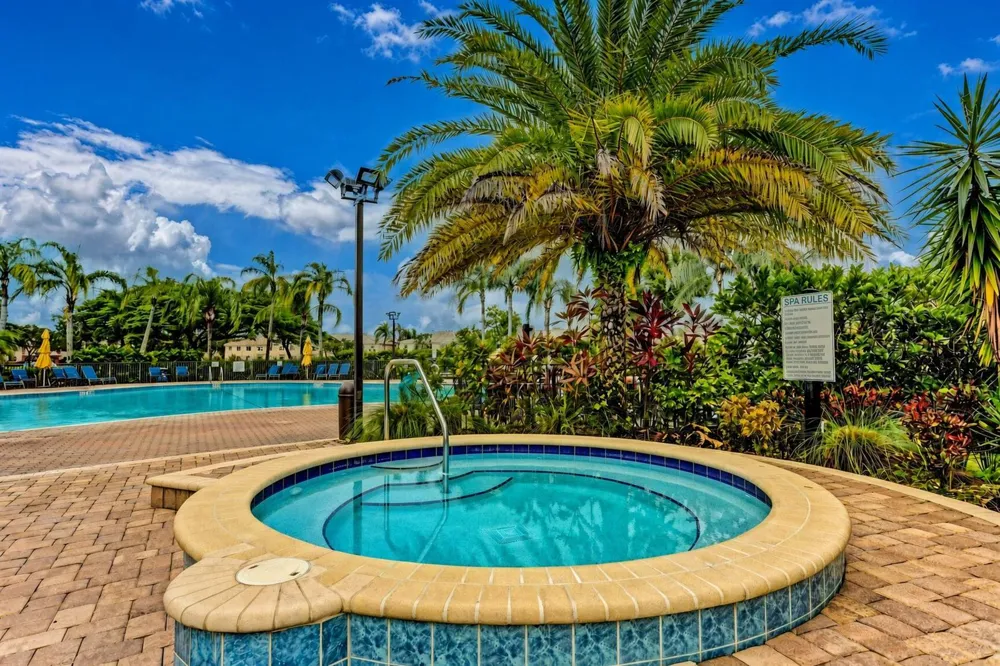 3331 Commodore Court West Palm Beach, FL 33411