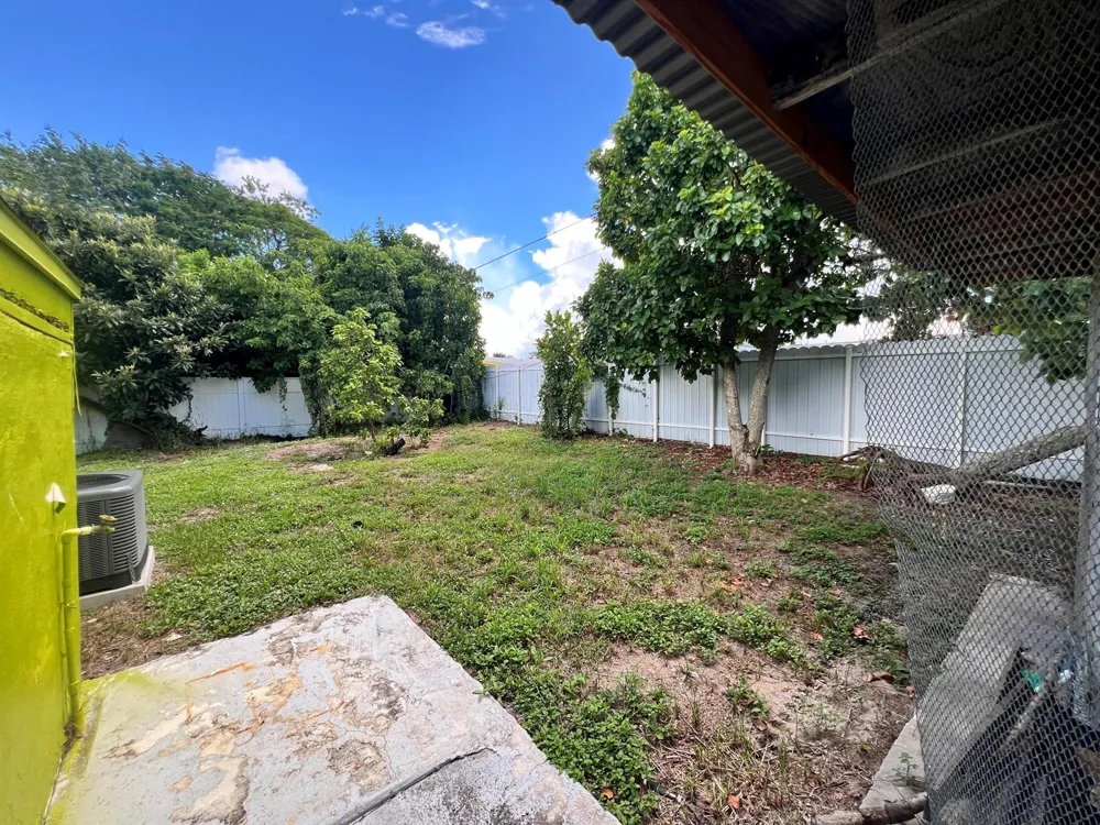 22195 HERNANDO AVENUE Port Charlotte, FL 33952