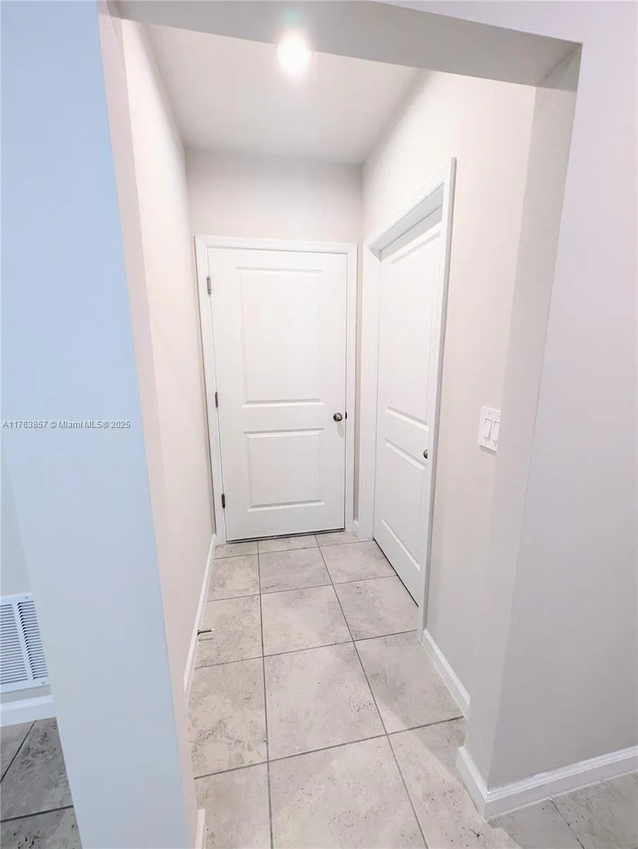 285 Raspberry Road Fort Pierce, FL 34981