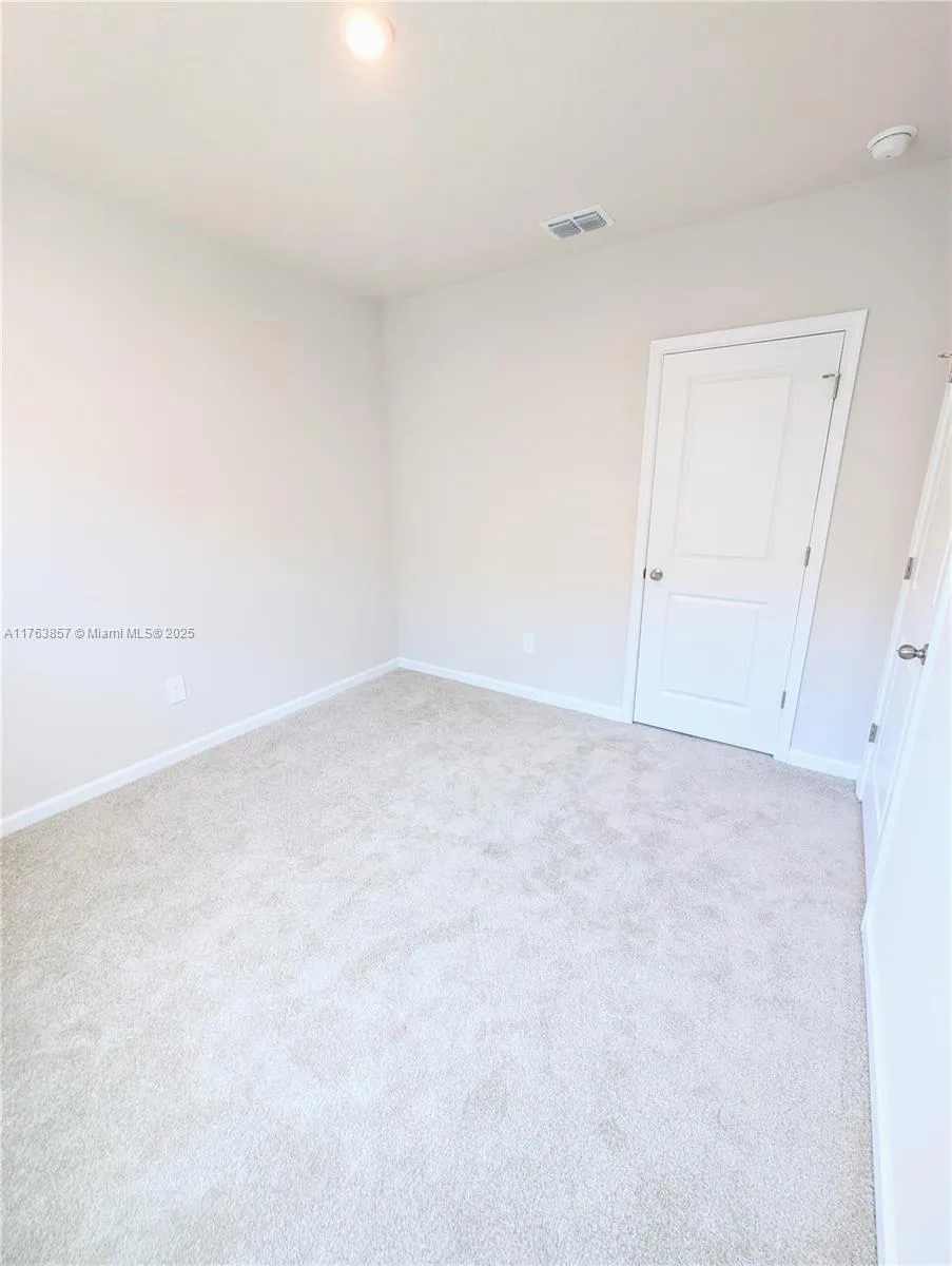 285 Raspberry Road Fort Pierce, FL 34981