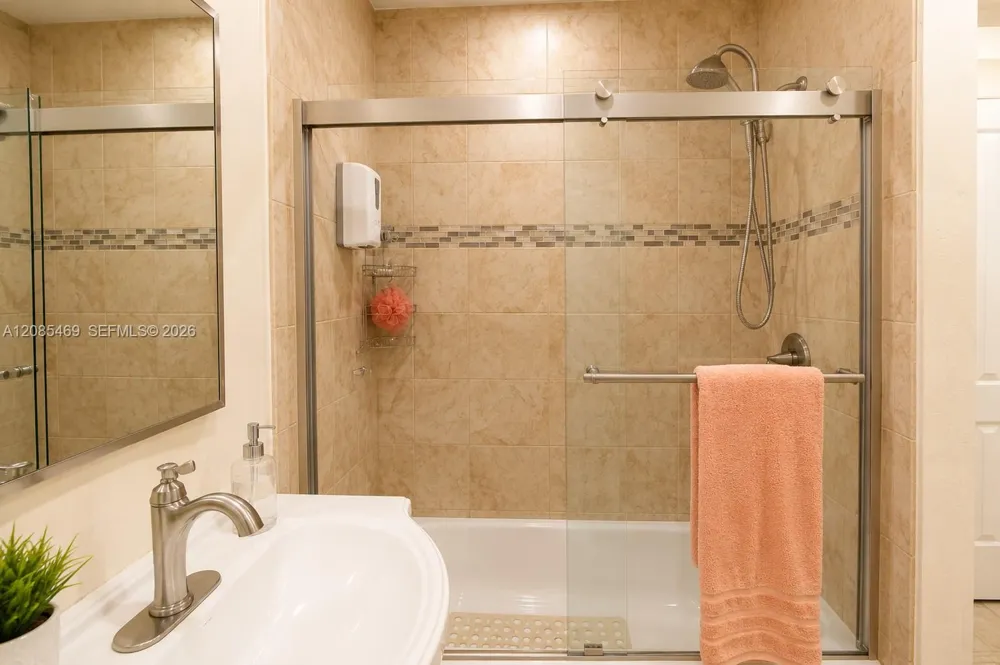 316 S 24th Ave Hollywood, FL 33020