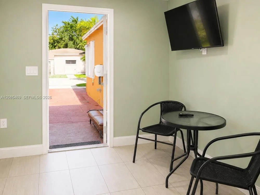 316 S 24th Ave Hollywood, FL 33020