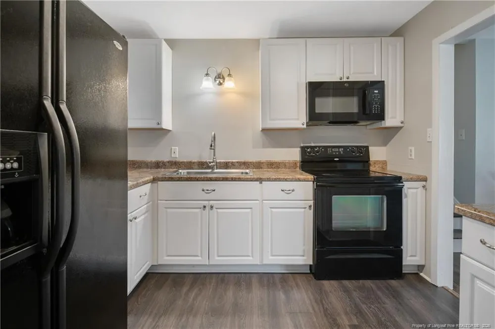 6602 Winthrop Drive Fayetteville, NC 28311