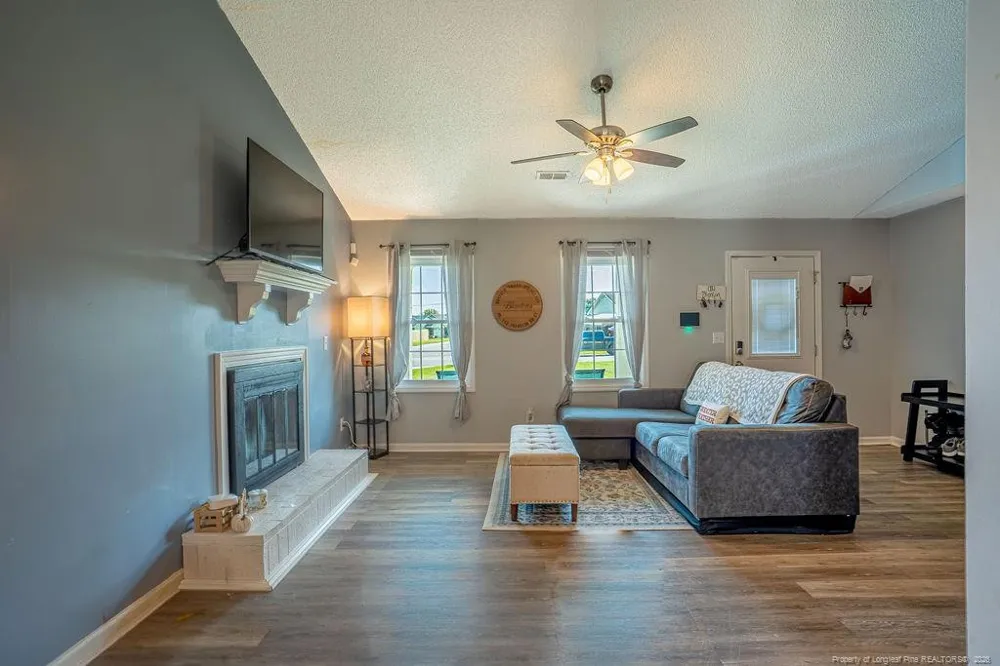 5652 Pepperbush Drive Fayetteville, NC 28304