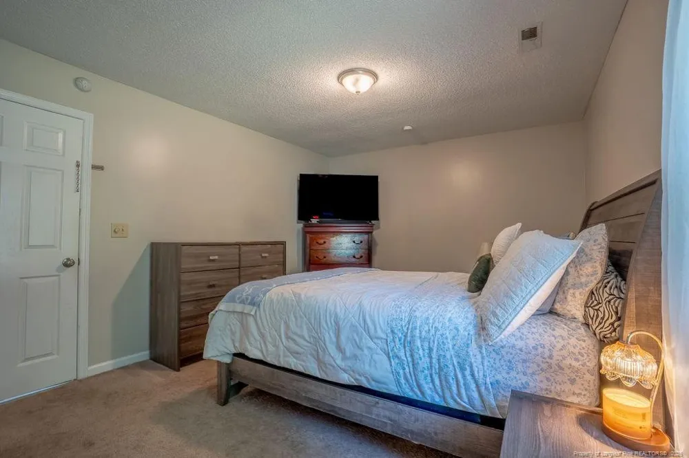 5652 Pepperbush Drive Fayetteville, NC 28304