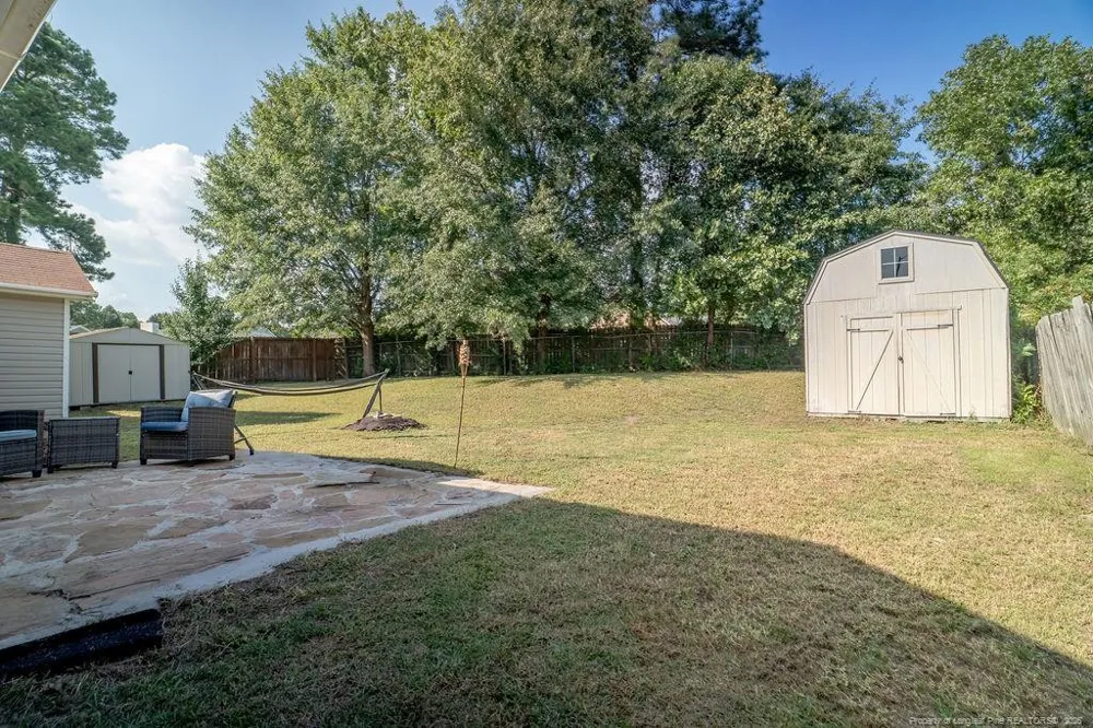 5652 Pepperbush Drive Fayetteville, NC 28304
