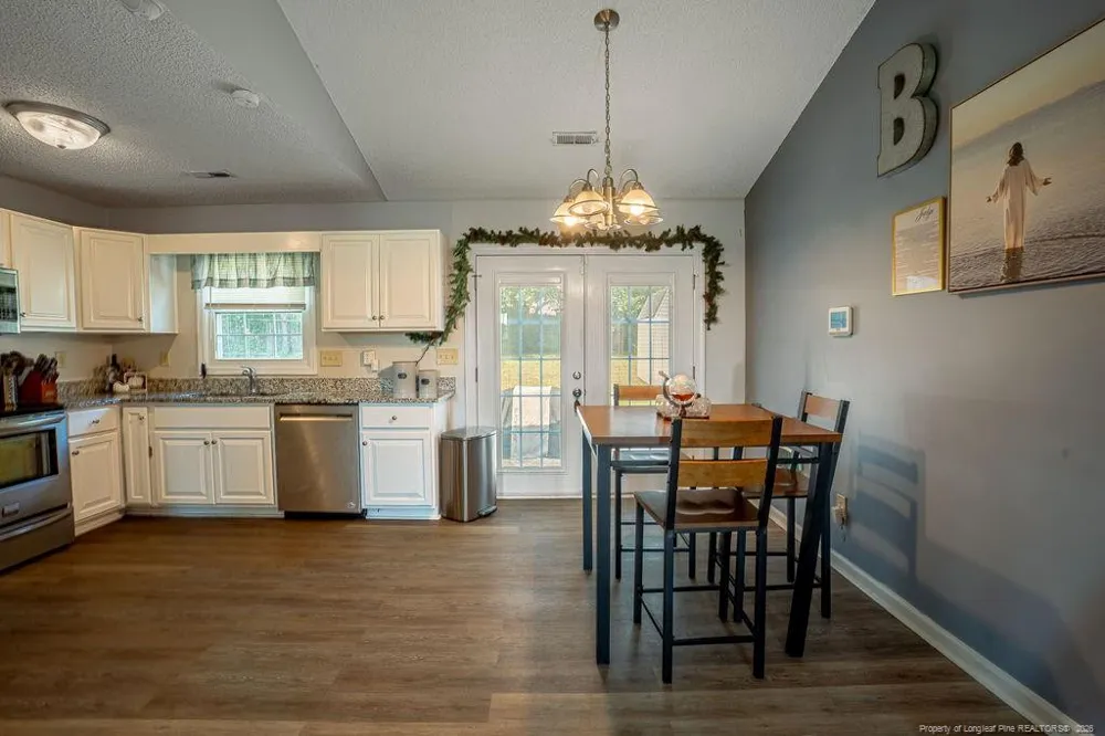 5652 Pepperbush Drive Fayetteville, NC 28304