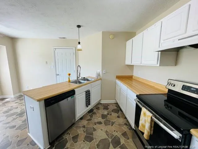 232 Sandy Bottom Lane Raeford, NC 28376