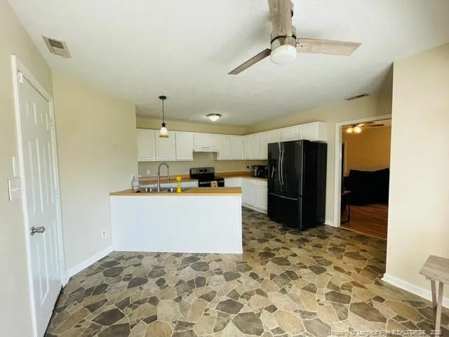232 Sandy Bottom Lane Raeford, NC 28376