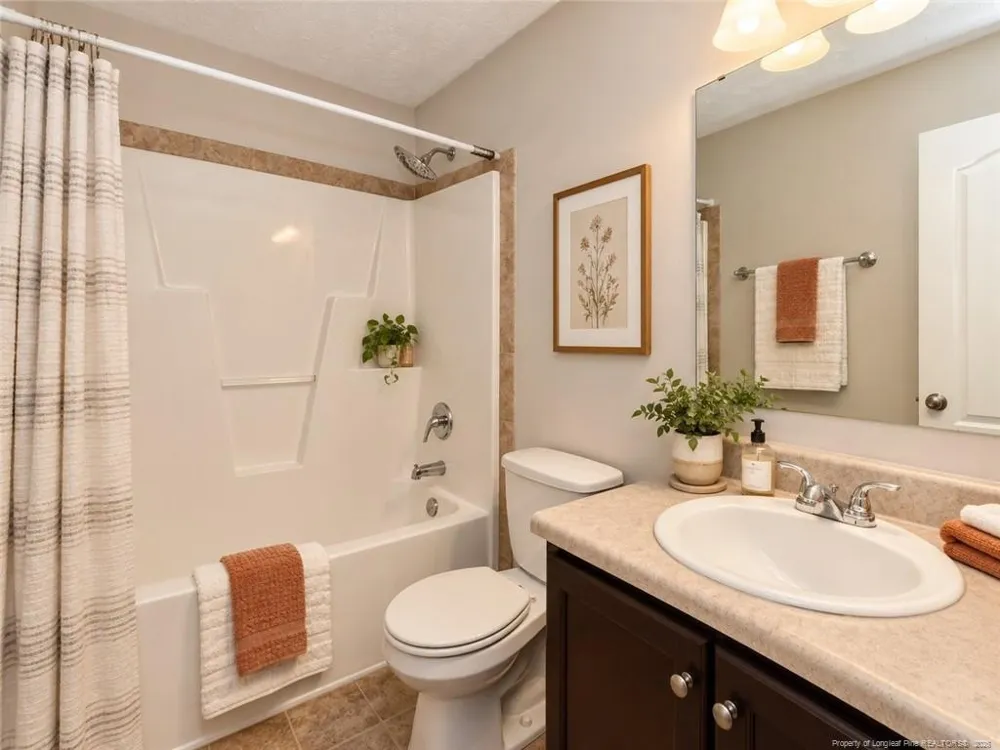 614 Hogart Street Raeford, NC 28376