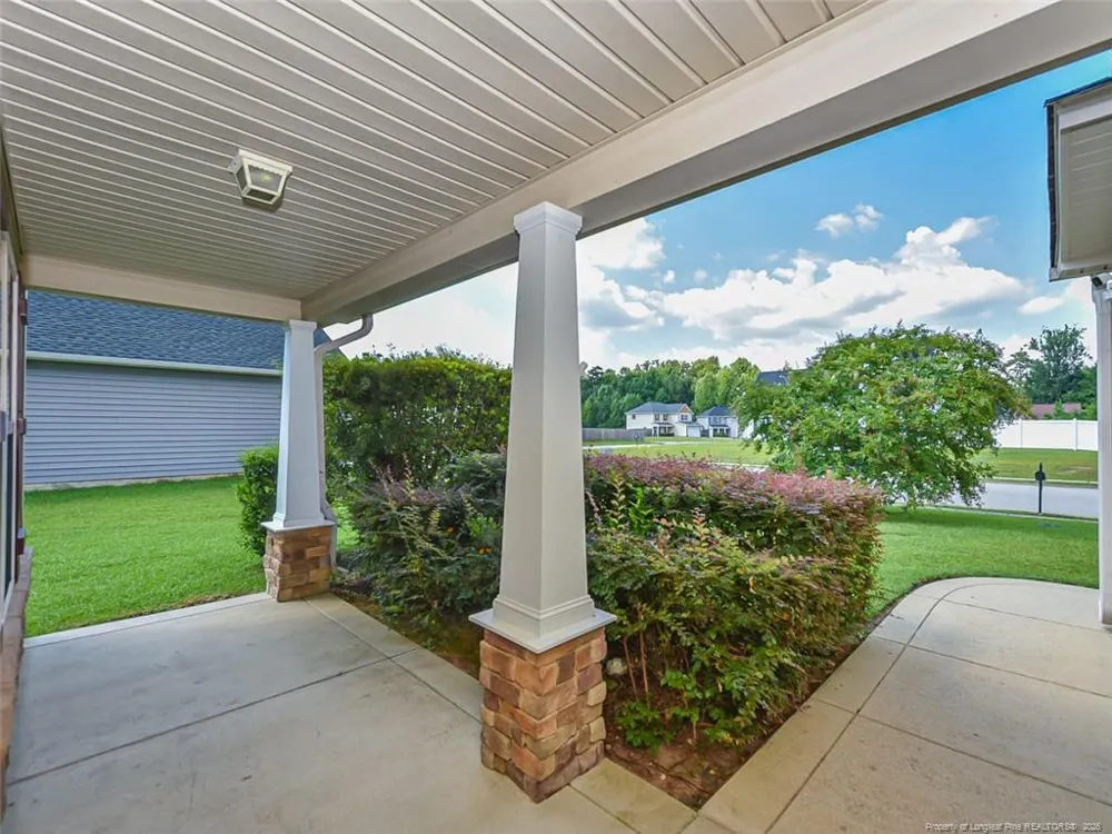 614 Hogart Street Raeford, NC 28376