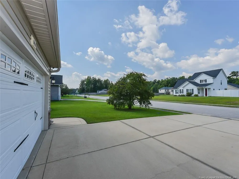 614 Hogart Street Raeford, NC 28376