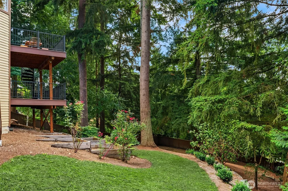 1018 187th Place SW Lynnwood, WA 98036