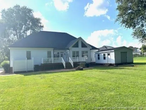 2013 Black Walnut Farm Road Hillsborough, NC 27278