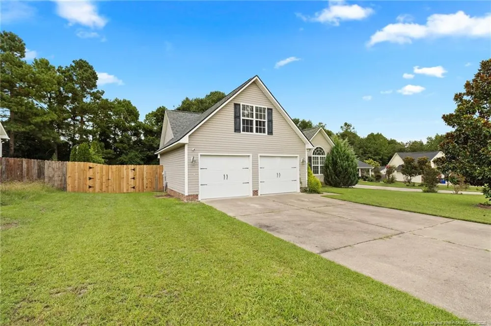 111 Silverberry Court Raeford, NC 28376