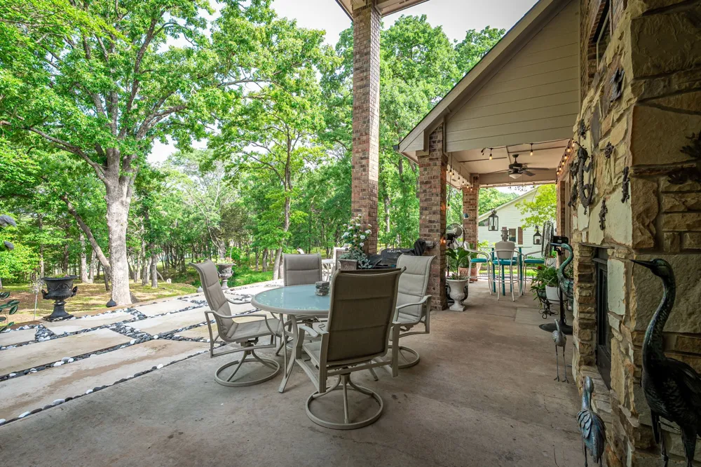 700 Coffee Circle Pottsboro, TX 75076