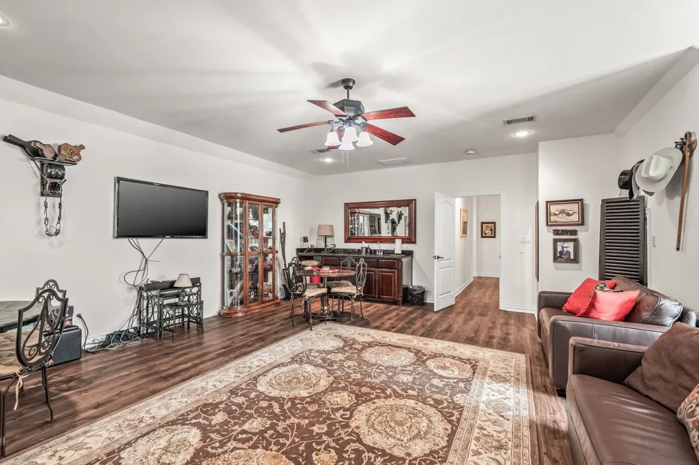 700 Coffee Circle Pottsboro, TX 75076