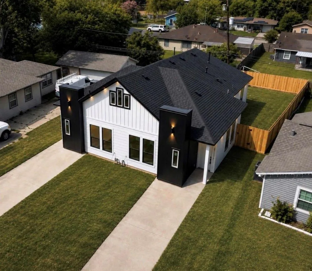 2006 Vince St Pasadena, TX 77502
