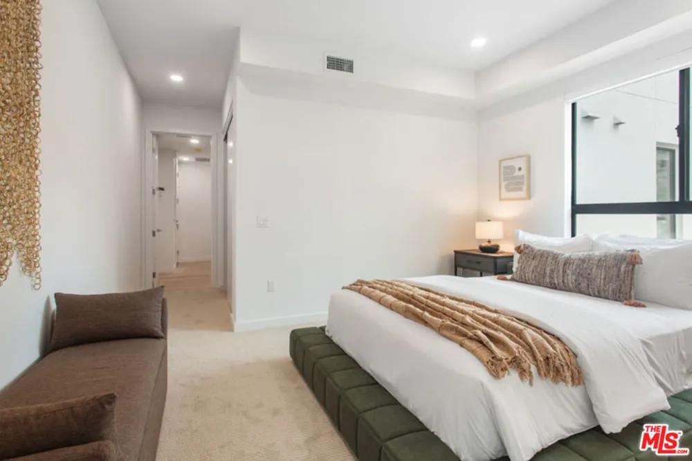 10310 Santa Monica Boulevard #622 Los Angeles, CA 90025