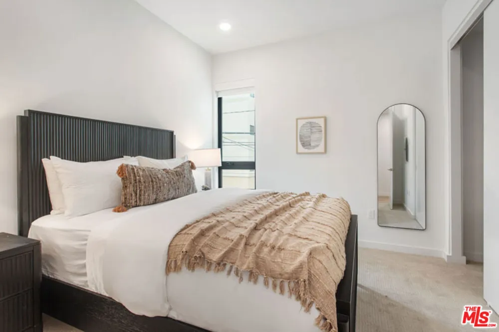10310 Santa Monica Boulevard #622 Los Angeles, CA 90025