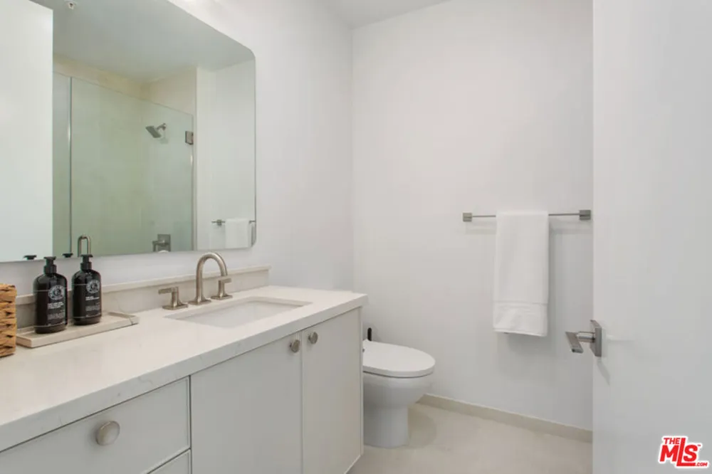 10310 Santa Monica Boulevard #622 Los Angeles, CA 90025