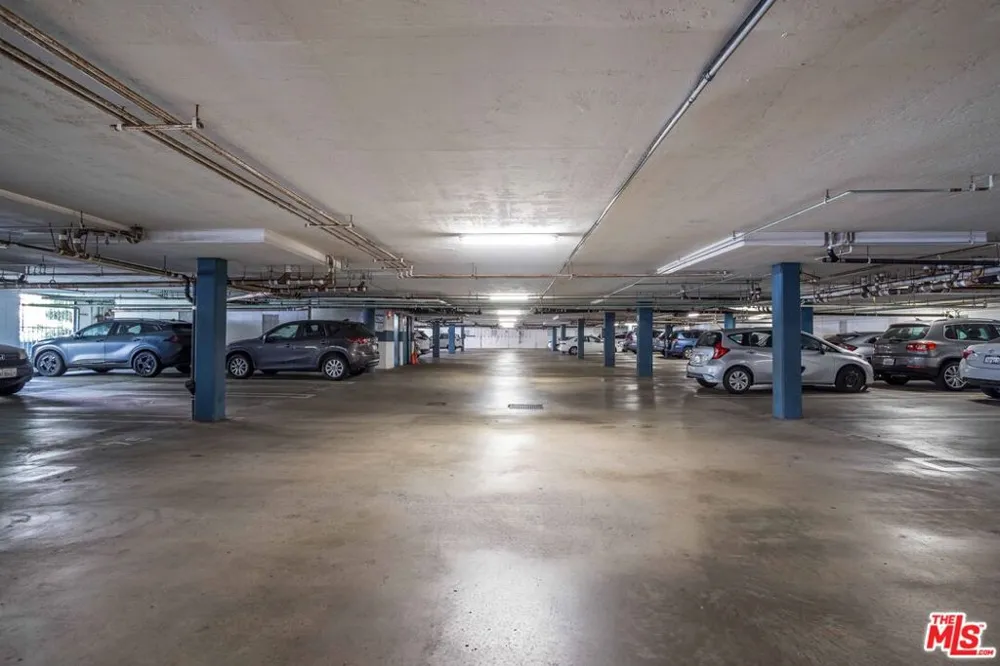 10932 Morrison Street #101 Los Angeles, CA 91601