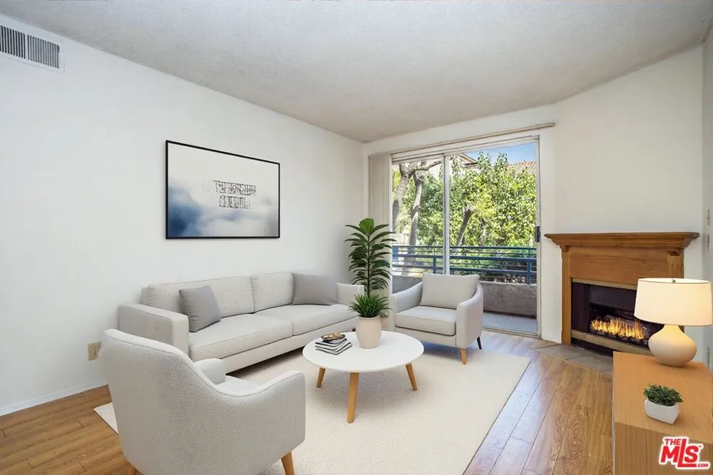 10932 Morrison Street #101 Los Angeles, CA 91601
