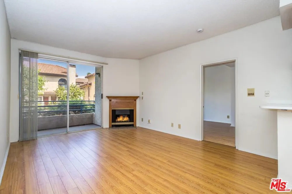 10932 Morrison Street #101 Los Angeles, CA 91601