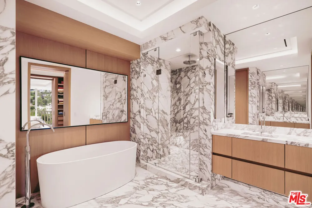 9255 Doheny Road #1803 West Hollywood, CA 90069