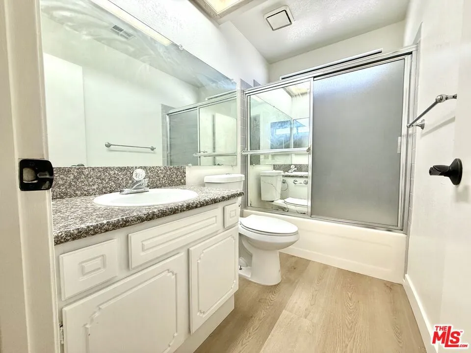 27205 AVENIDA QUINTANA Cathedral City, CA 92234