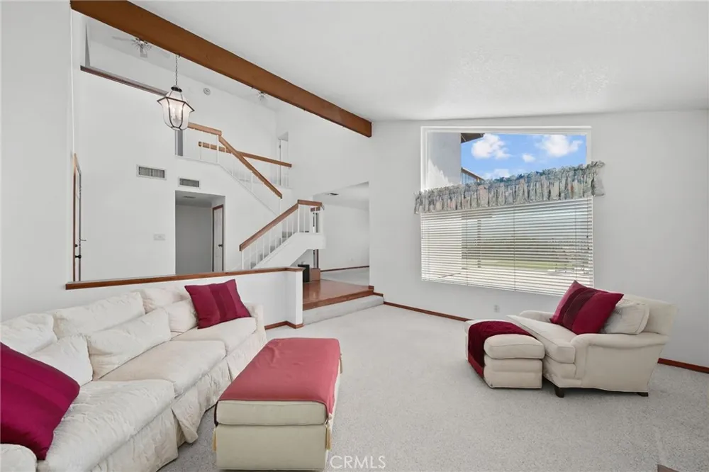 28068 Valcour Canyon Country, CA 91387